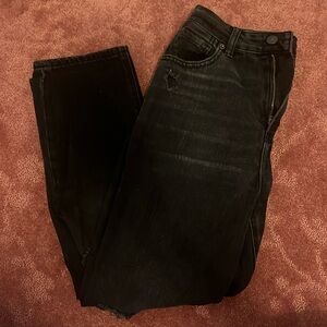 American Eagle Mom Straight Jean, size 2 X-Short